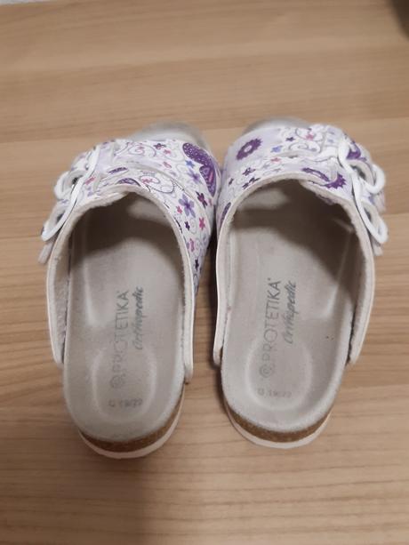 Predam slapky pre dievcatko, protetika,28