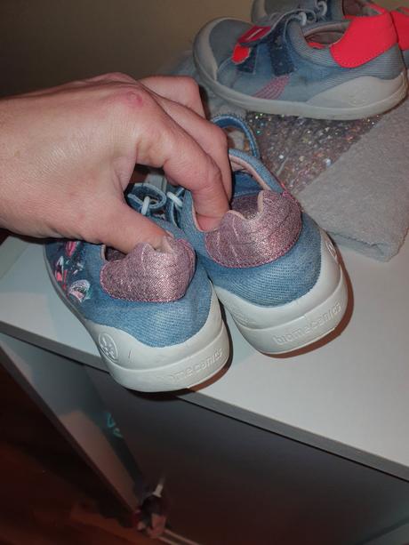 Tenisky biomecanics 27, 27