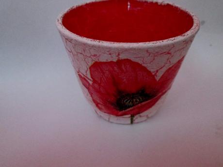 Svietnik s vlčím makom, 