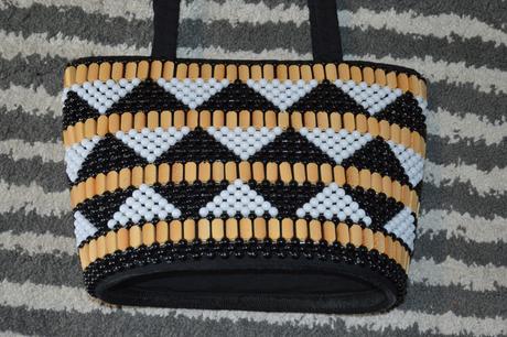 Korálková kabelka,