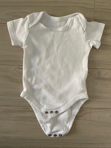 Body biele, 62