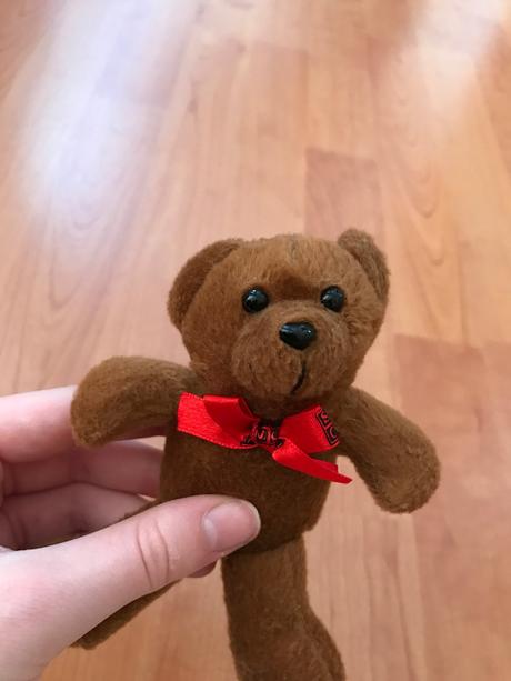 Malý macko - plyšák,