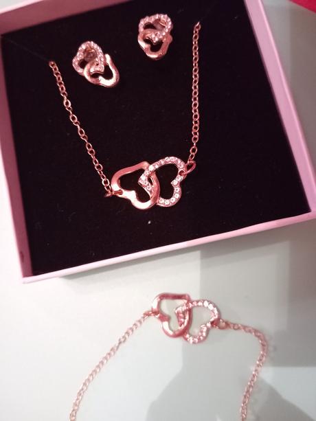 Pozlátený set srdcia, 