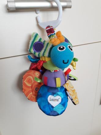 Lamaze - čmeliak bzuk s kvietkom,