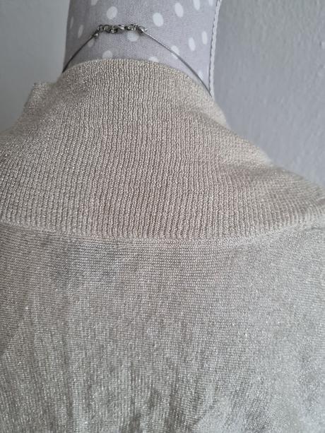 Krémové trblietavé bolerko m, m