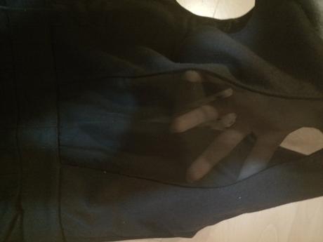 Malé čierne, gate,s