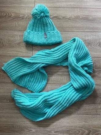 Krasny matovy zimny set,