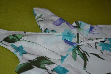 Nadherna tyrkysovo-modro-biela zn.letna bluzka 4-6, zara,110