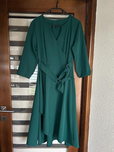 Slávnostné šaty -m, m