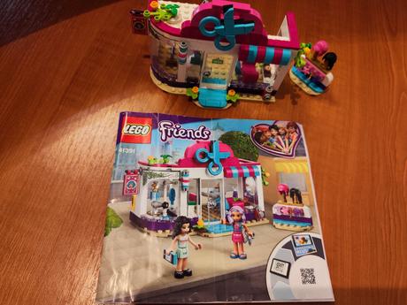 Predám lego friends,