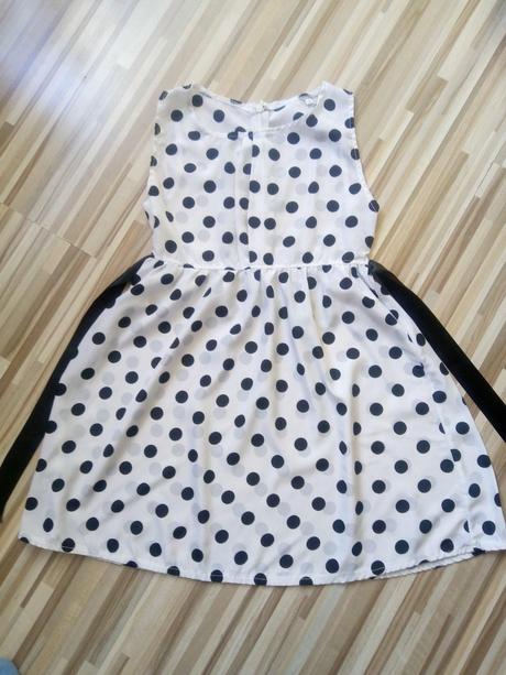 Jednoduche šifónove šaty, 122