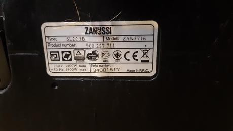 Predám vysavač zanussi typ sl223b., 