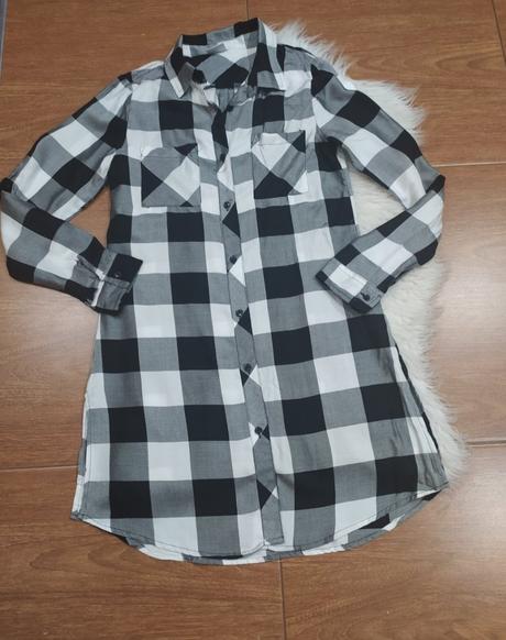 Dlhá košeľa, gate,158