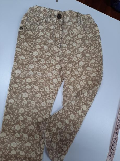 Krásne menčesterové nohavice, f&f,92