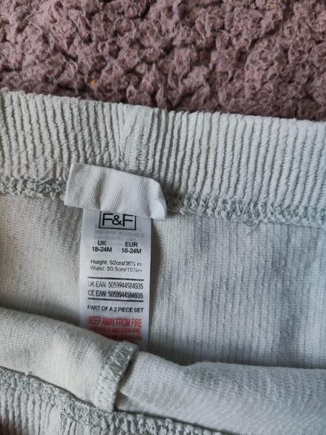 Rebrované elastické nohavice, f&f,92