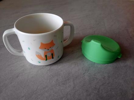 Hrnček líška s náustkom, 