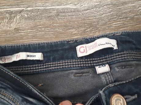 Uzasne skinny gaudi, gaudi,s