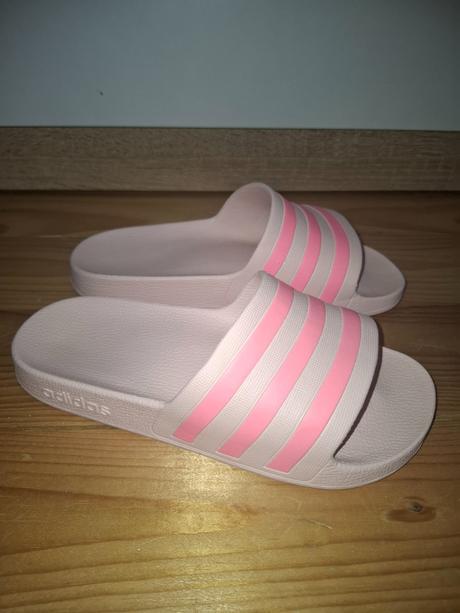 Šľapky, adidas,37
