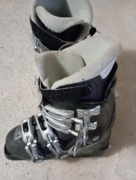 Lyziarky+lyže+palice, salomon,38