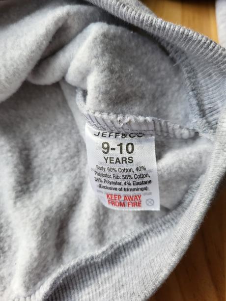 Mikina jeff & co na 9-10 rokov, 134