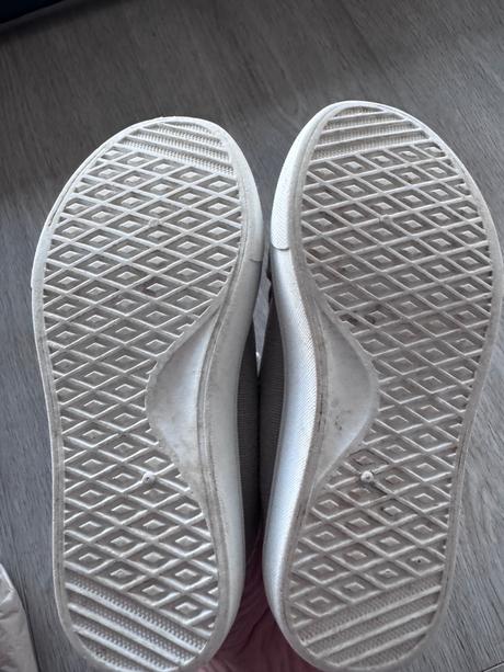 Platenky nelli blu, nelli blu,27