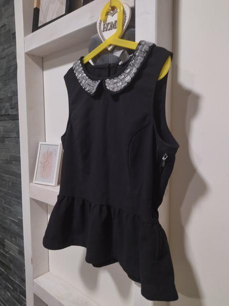 Top s trblietavým golierikom, h&m,36
