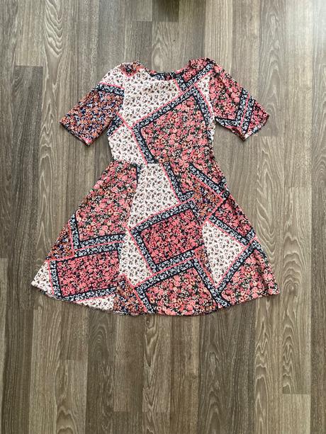 F&f šaty, f&f,s