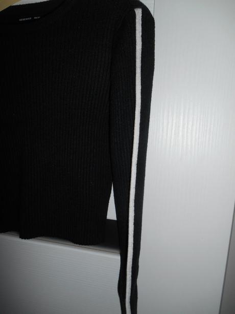 Svetrík, reserved,152