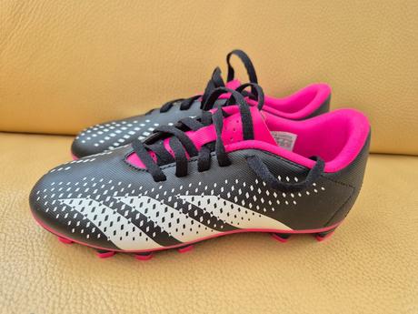 Nové kopačky adidas predator, adidas,33