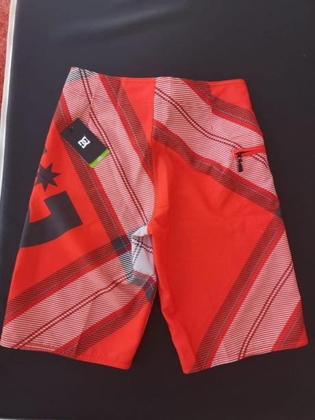 Dc chlapčenské kúpacie šortky veľkosť 12 rokov, 152
