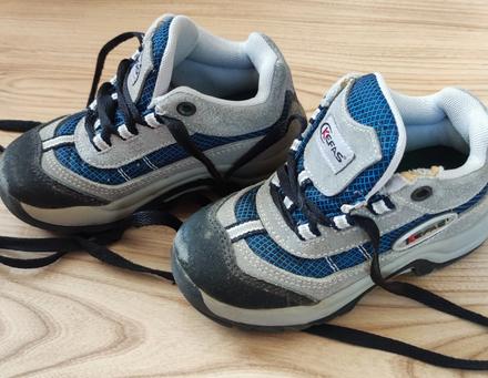 Športové topanky, 26