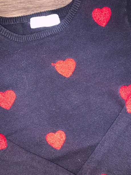 Sveter so srdiečkami, h&m,134