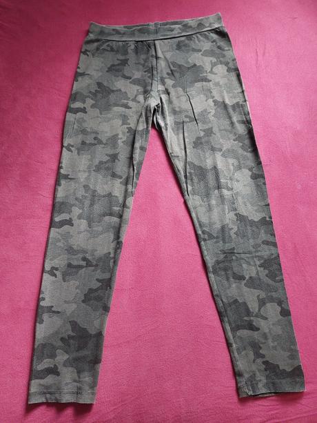 Leginy, new yorker,l