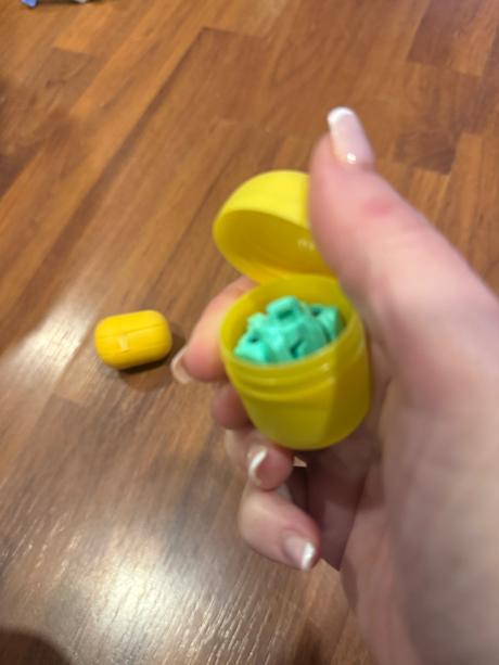 Kinder vajíčka 2 kusy, 