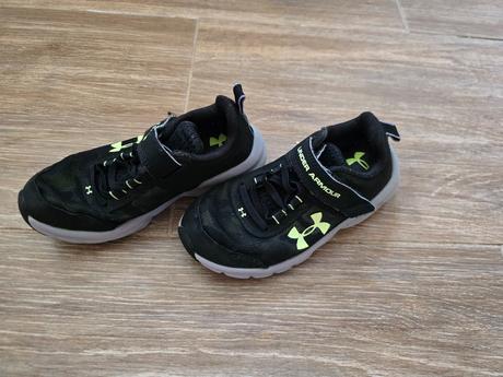 Botasky č.30, under armour,30
