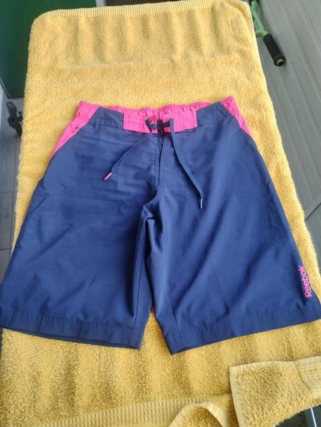 Šortky, reebok,s
