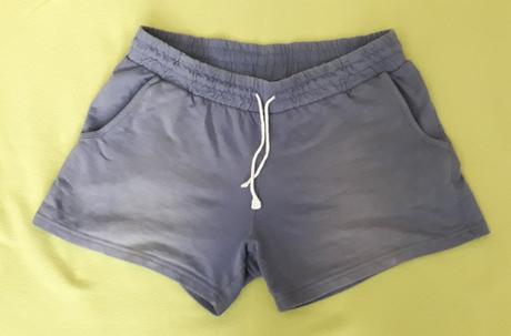 Dámske šortky v. 40, kik,40
