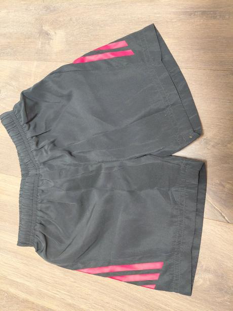 Šortky alebo plavky adidas, adidas,86