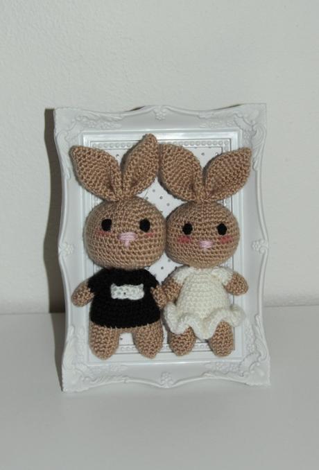 Zajačikovia v rámiku- nevesta a ženích,