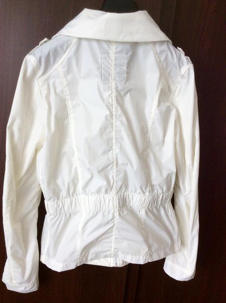 Zanovna vetrovka, gaudi,m