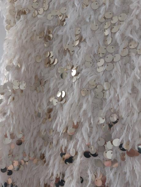 Dievčenské šaty, 152