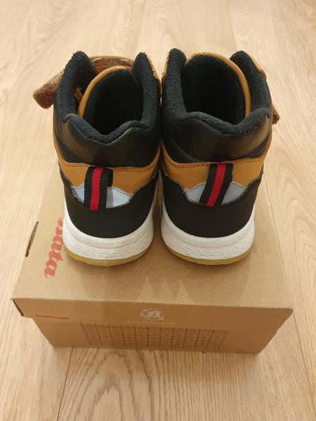 Prechodne topanky, baťa,36
