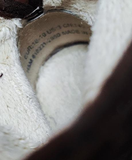 Čižmičky prechod, h&m,18