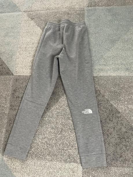 Teplaky the north face, 152