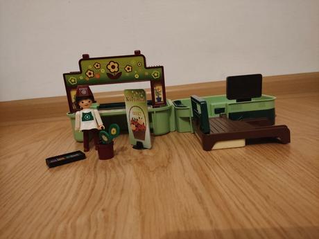 Igráček kvetinárka, 