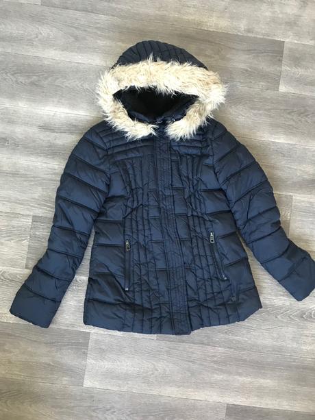 Teplá bunda dobrej značky, pull&bear,m