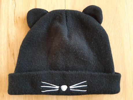 Macickova ciapka, 104