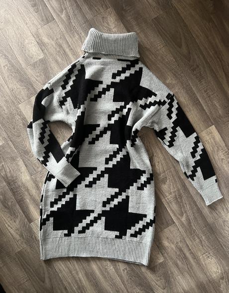 Teplý predĺžený svetrový rolak, m