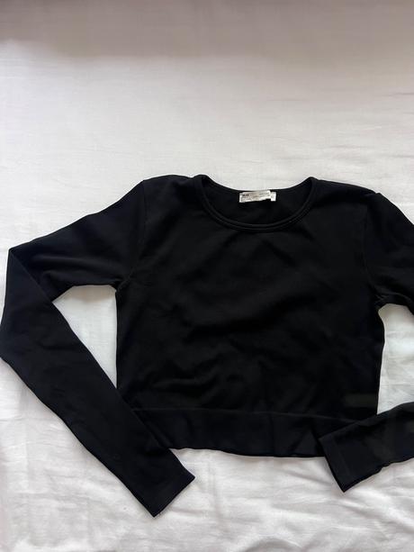 Sportovy crop top, pull&bear,s