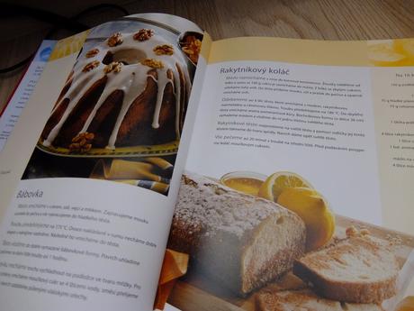 Kniha "všechno o pečení",